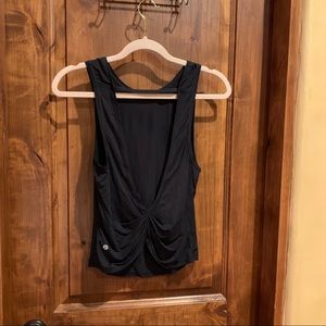 LULULEMON BACKLESS MUSCLE TOP